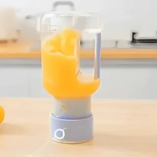 1600ml Portable Electric Rechargeable Cordless Barrel Juicer (Random Color)