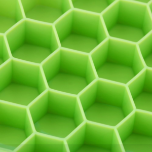 Silicone Ice Cube Tray 37 Grid Ice Cube Mold with Lid Honeycomb Ice Maker Reusable Ice Container for  Coffee Juice (Random Color)