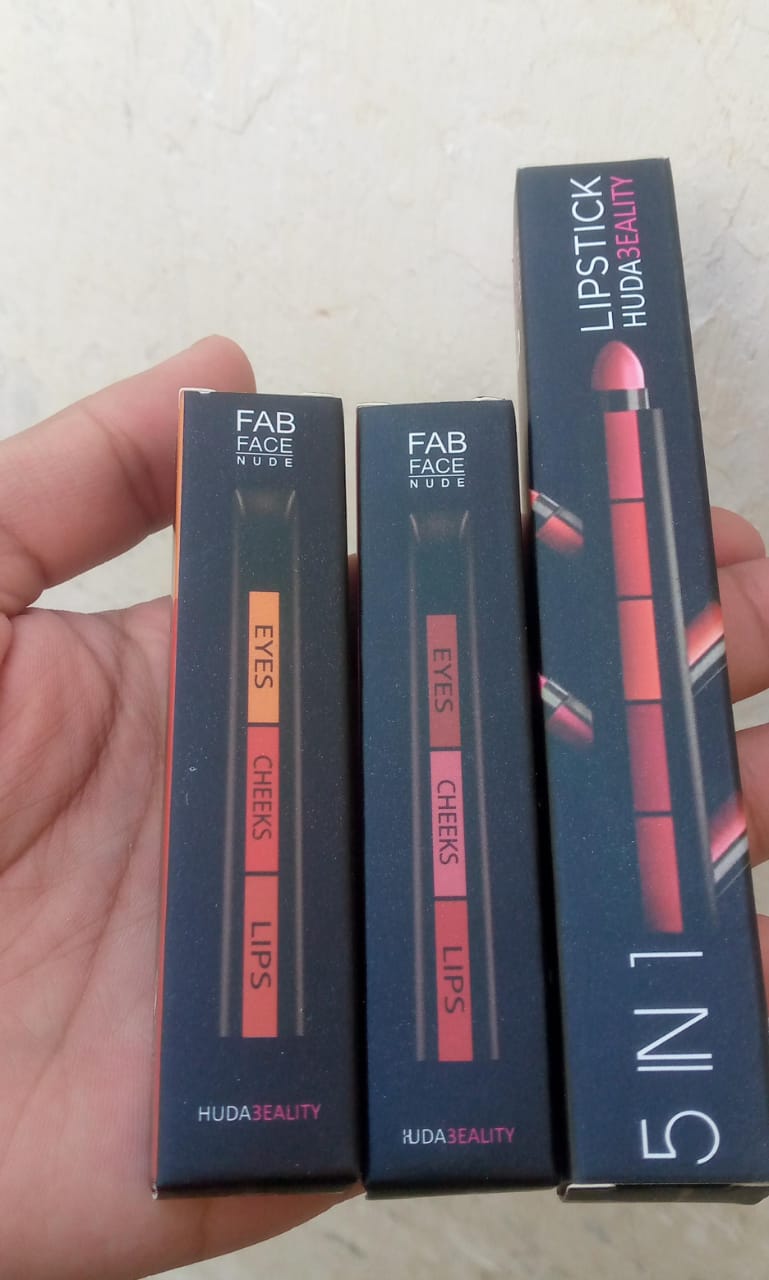 2 in 1 Combo HUDA Beauty Professional Eyes Cheeks Lips (Lipsticks)