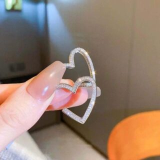 Golden Heart Shape Elegant Zircon Earrings  Material Alloy For Girls