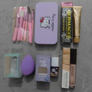 Student makeup Deal