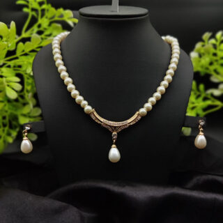 Imported Elegant Gold-Plated Pearl Necklace with Teardrop Pendant | Girls & Women Fashion
