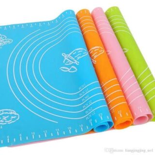 Silicone Pastry Mat – 14 Inch Round Non-Stick Baking Mat with Measurements – Food-Grade, Heat-Resistant, Reusable Rolling Surface for Dough, Pizza, Pie, and Fondant (Random Color)